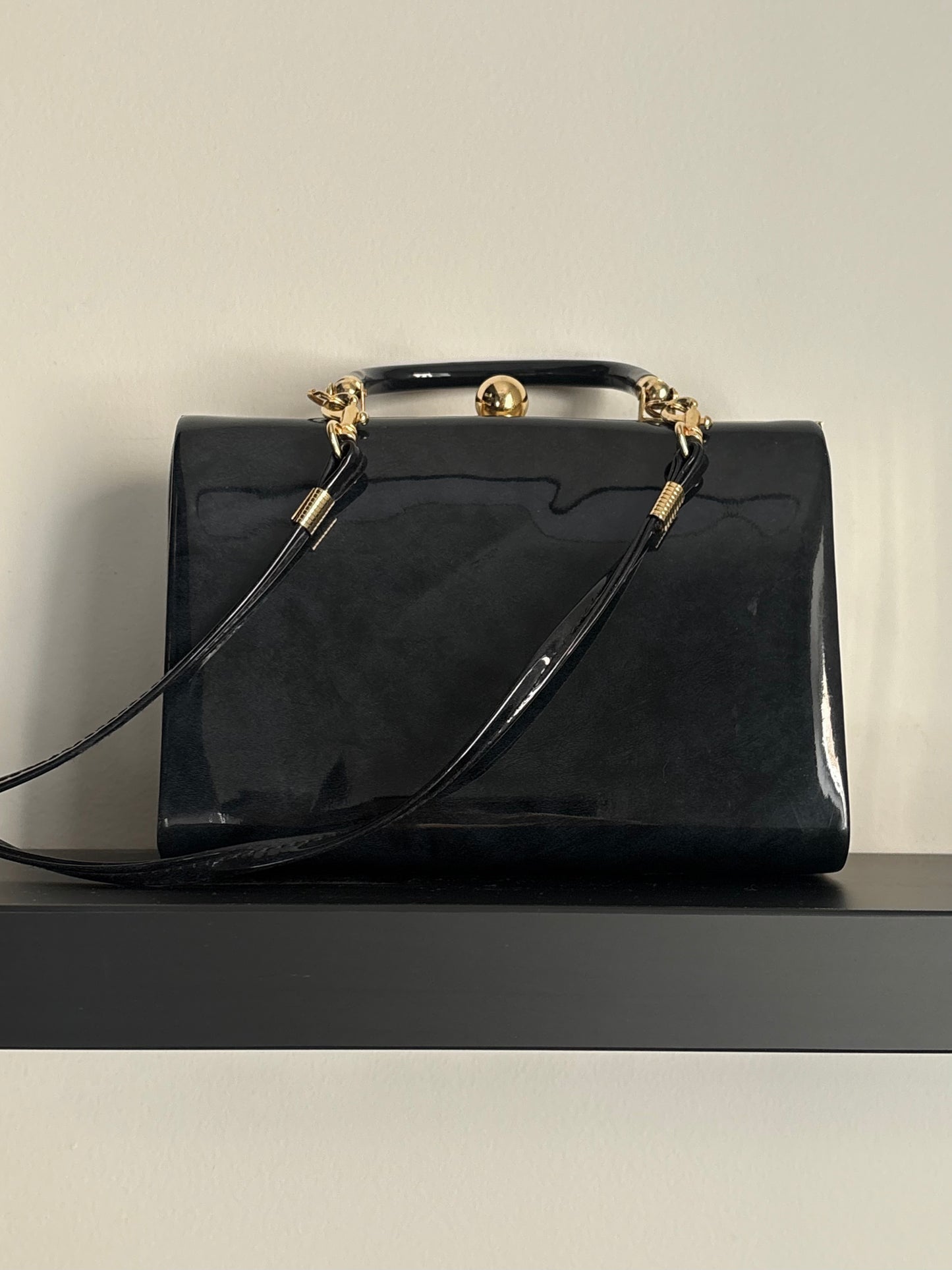 Vintage Gianni Versace juodas lakinis rankinukas